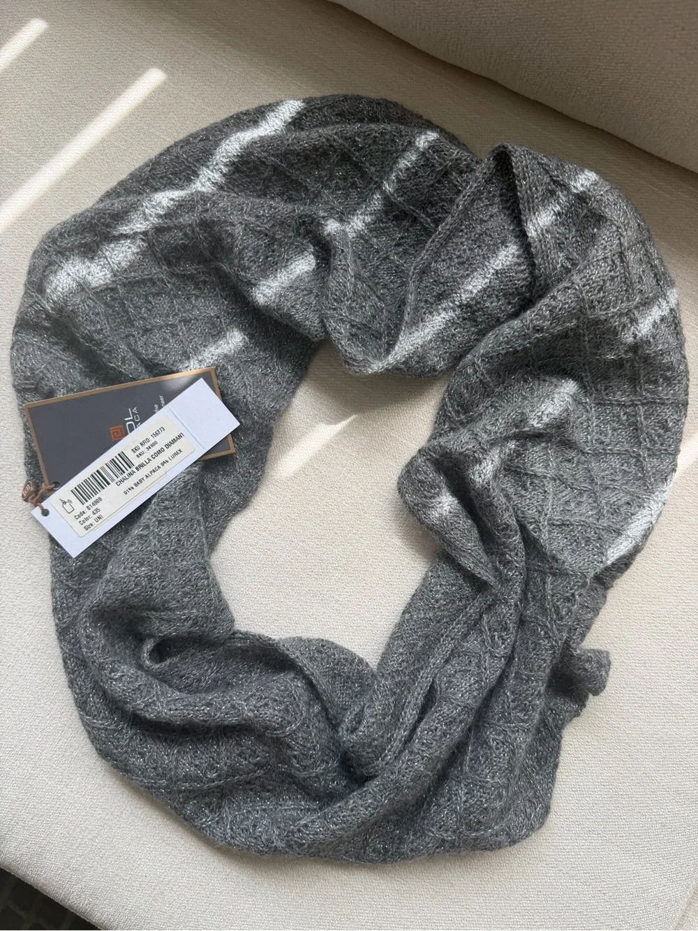Sol Alpaca Diamond Knot Grey Infinity Scarf - Baby Alpaca NWT